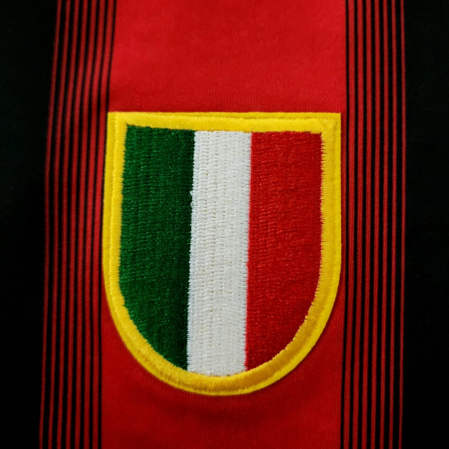 Kaka 2004/05 AC Milan Home Jersey