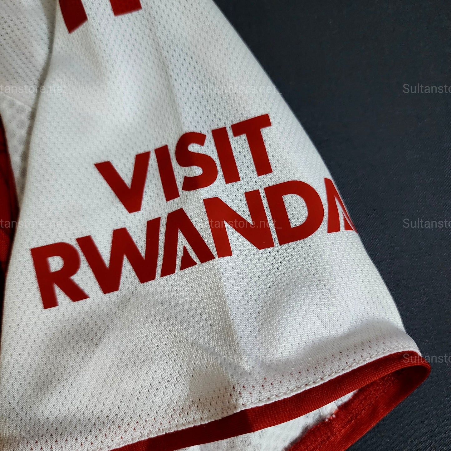 Arsenal 2025/26 Home Jersey