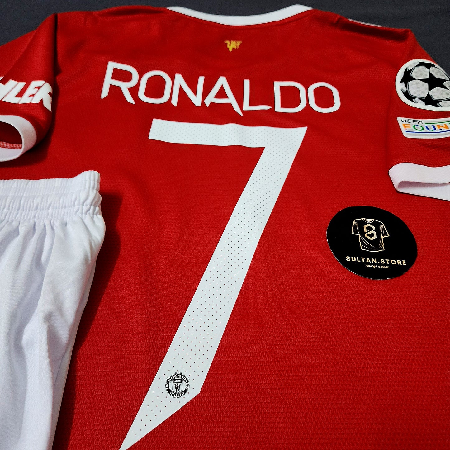 Ronaldo 2021/22 Manchester United Home Kit